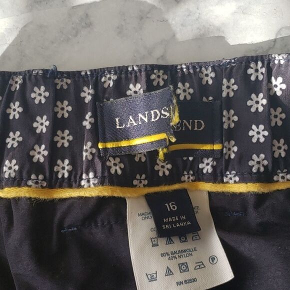 Lands End Skirt  - Picture 4 of 8
